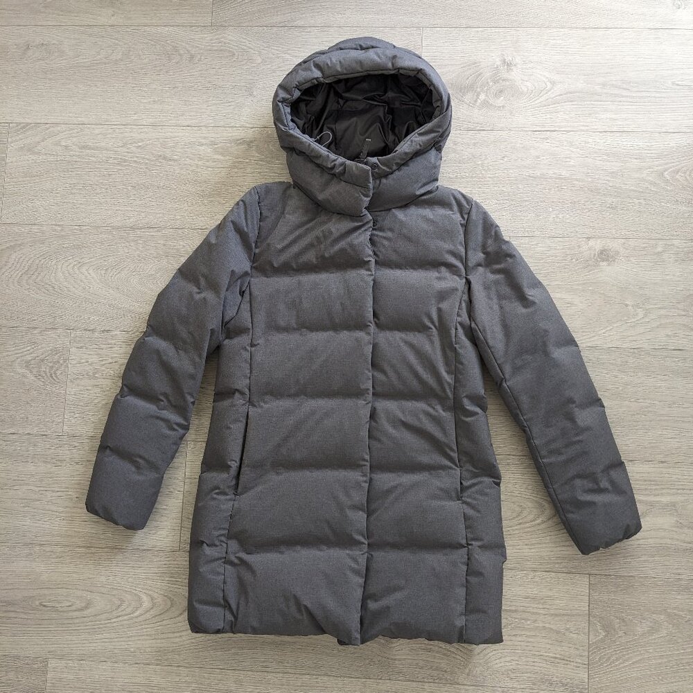 Uniqlo Seamless Down Short Coat